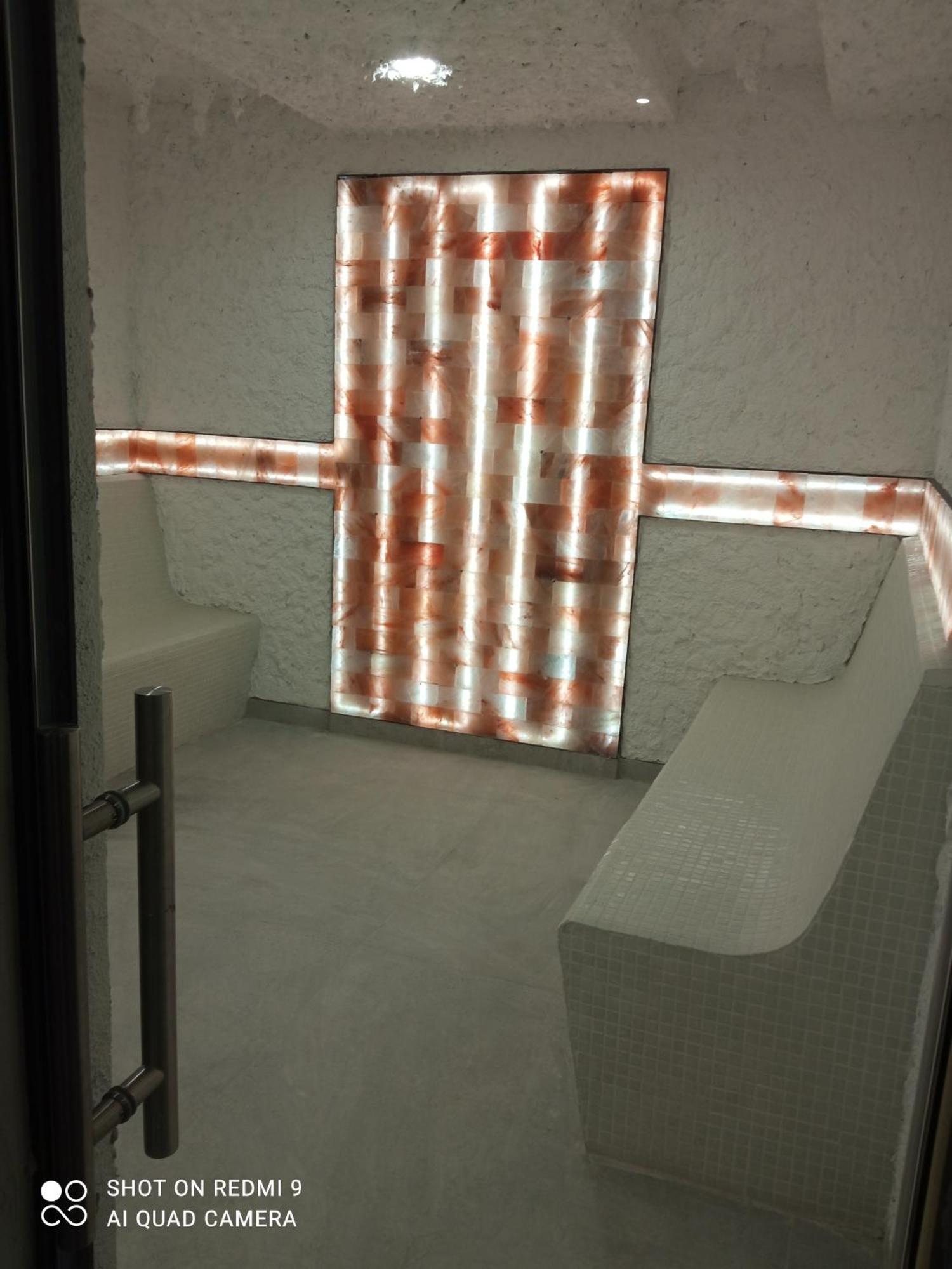 Hn Lux & Spa Veliko Gradište Buitenkant foto