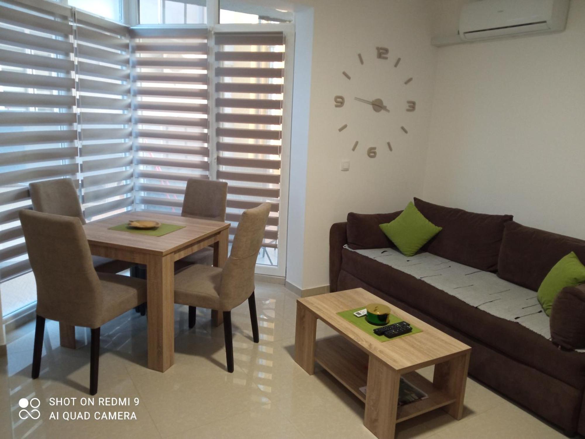 Hn Lux & Spa Veliko Gradište Buitenkant foto