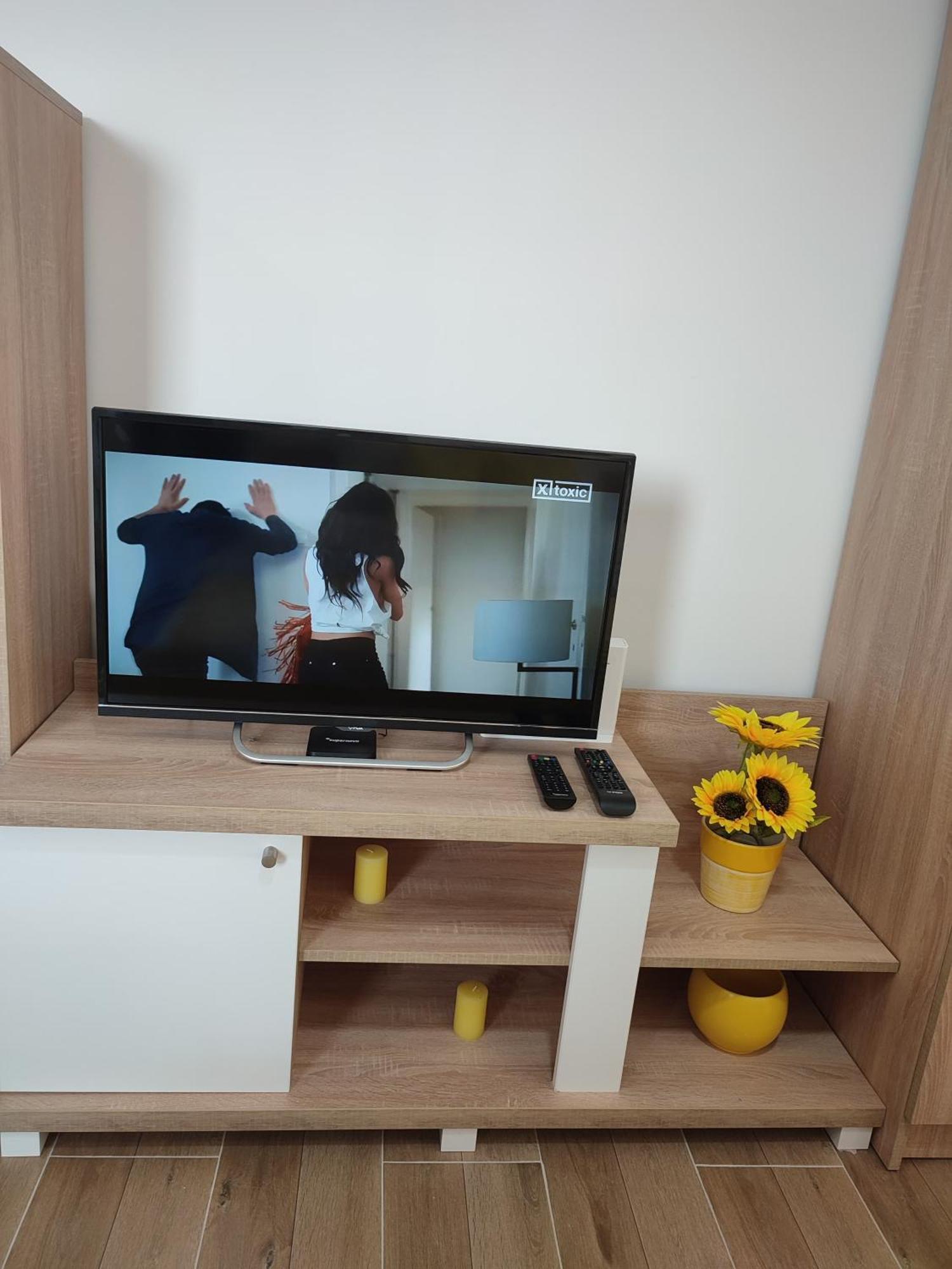 Hn Lux & Spa Veliko Gradište Buitenkant foto